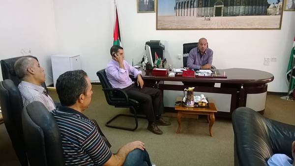 Sheikh Ibrahim Zatrh meet with administrative staff